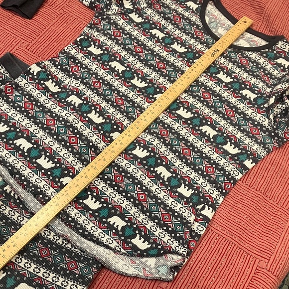 Women's XXL top / XL bottom festive Pajama Set Polar Bear Christmas tree print - Picture 6 of 16